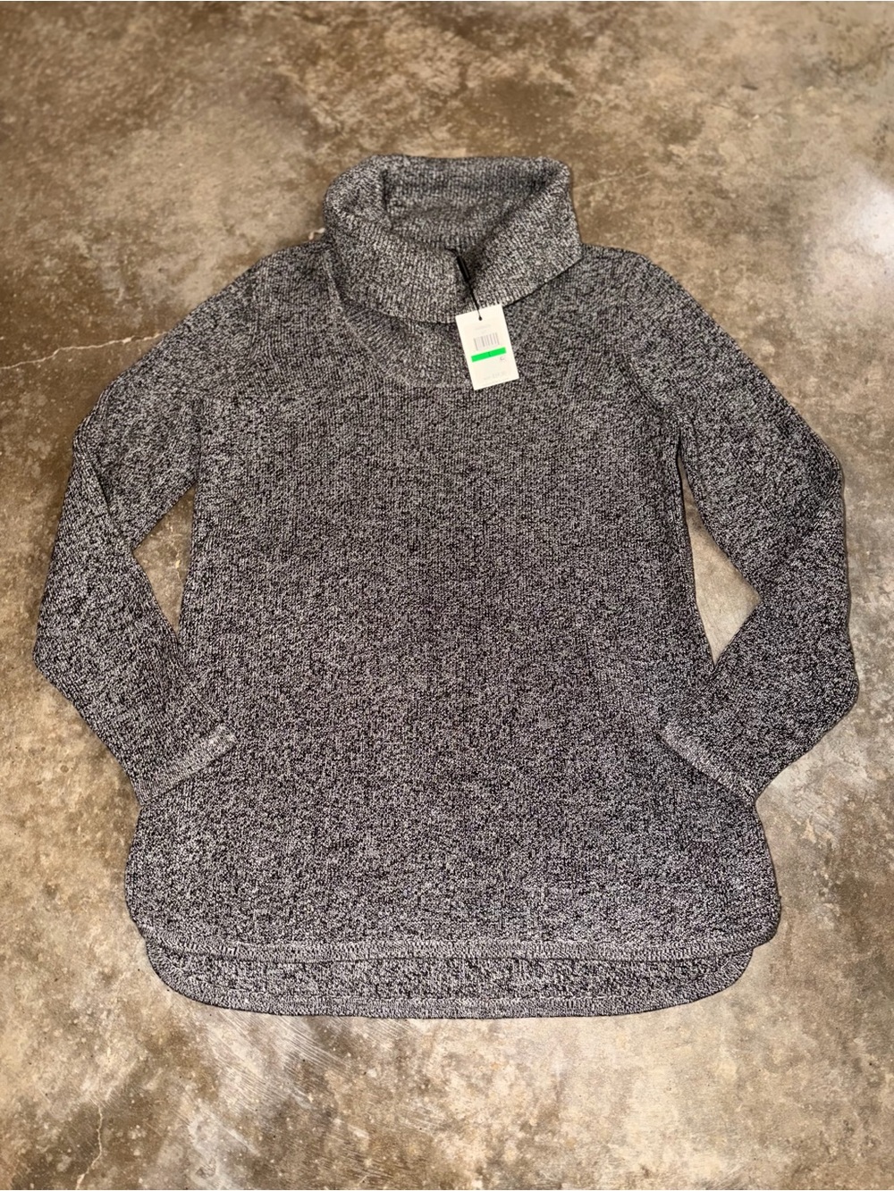 NWT Calvin Klein Cowl Neck Tunic Sweater Black White L Family Photos Holiday - Picture 9 of 9